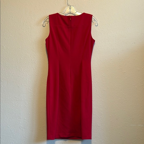 Calvin Klein Red Ruched Sheath Dress Scoop Neck Midi - Picture 3 of 3